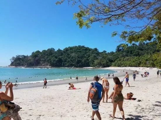 People on the beach in Manuel Antonio